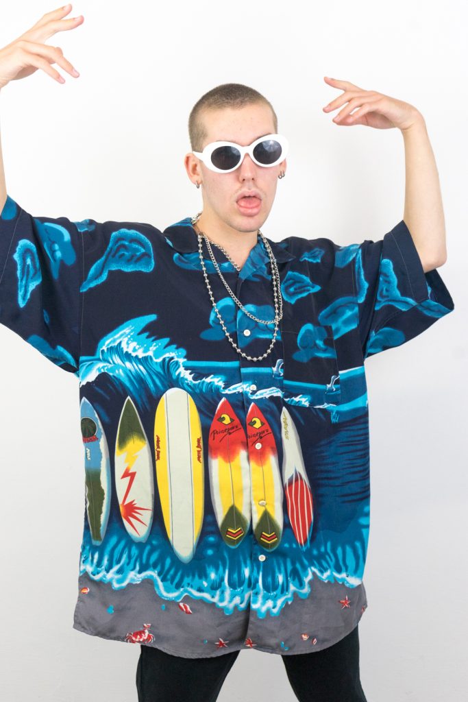 Oversized vintage 90s surfboard button up shirt