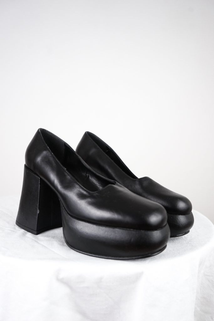rare chunky sole vintage 90s platform heels