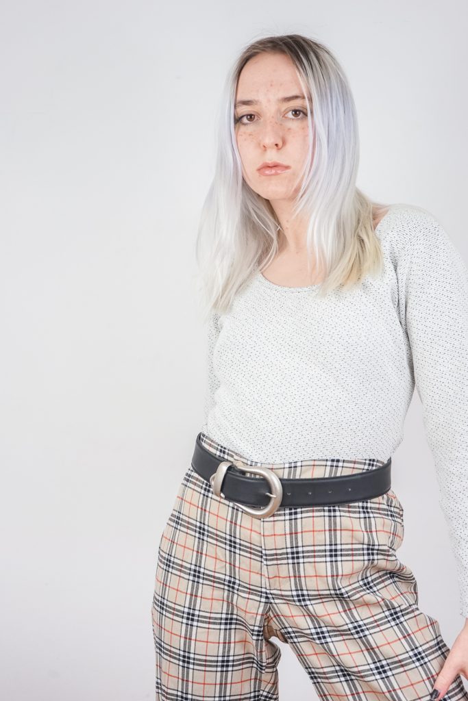 comfortable structured vintage 90s longsleeve shirt