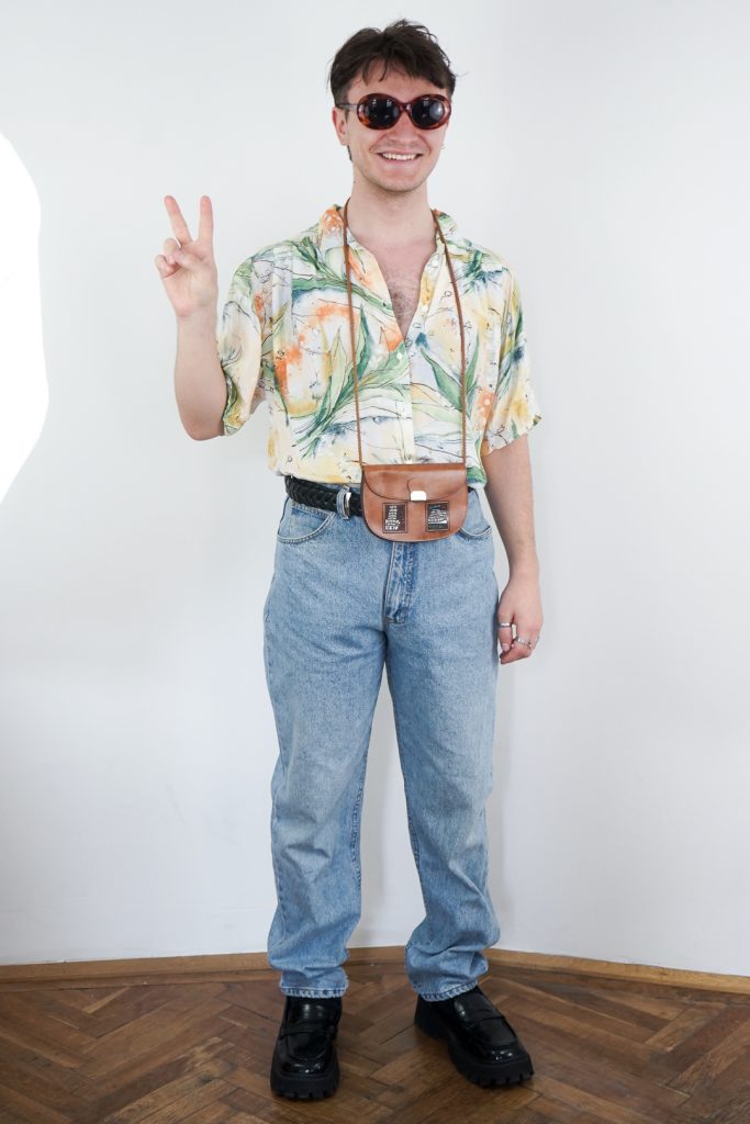 vintage 90s light blue unisex Lee mom jeans - men’s S/womens S-M
