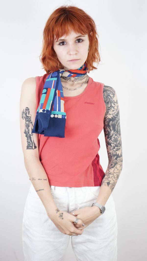 boxy unisex vintage 90s Nike top