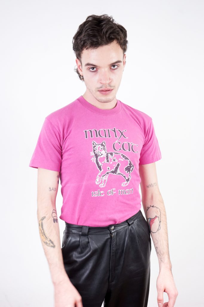 vibrant pink vintage 90s Manx cat souvenir shirt
