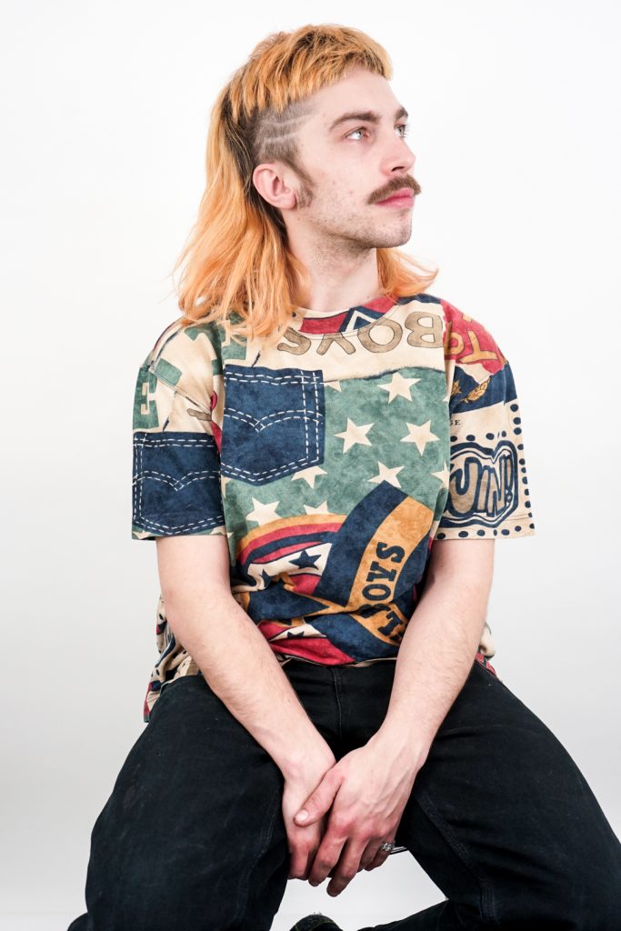 boxy abstract vintage 90s BOYS shirt