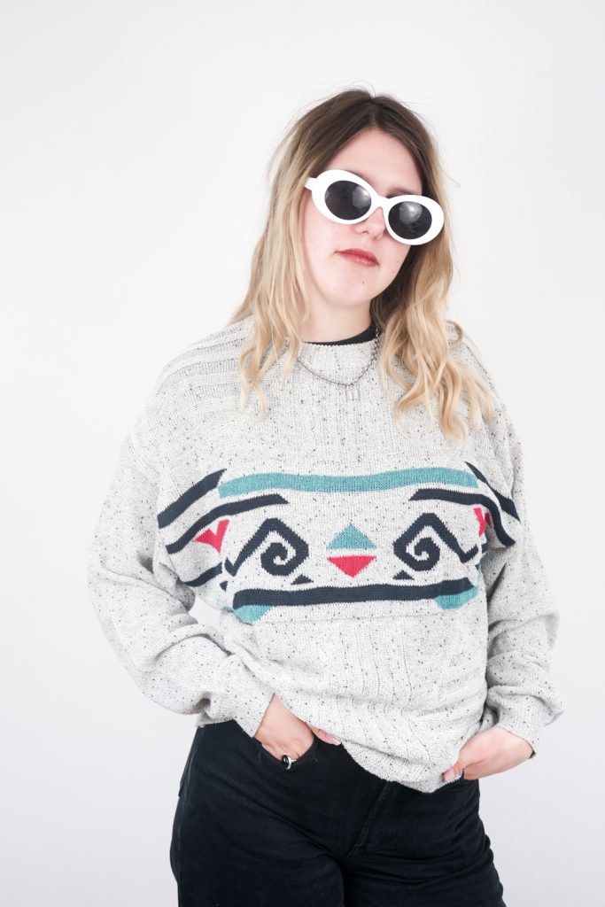 abstract patterned comfortable vintage 80s knit sweater