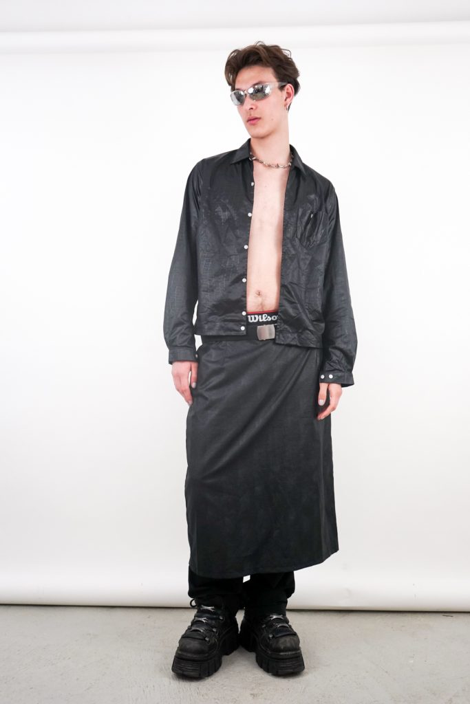 shiny black vintage 90s plus size snake skirt