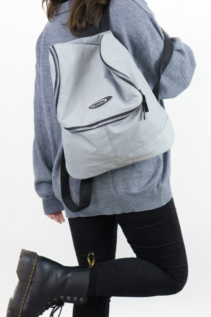 vintage 90s classic zip-up freedom backpack
